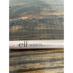 e.l.f. No Budge Shadow Stick Cream Eyeshadow Stick Champagne Crystal